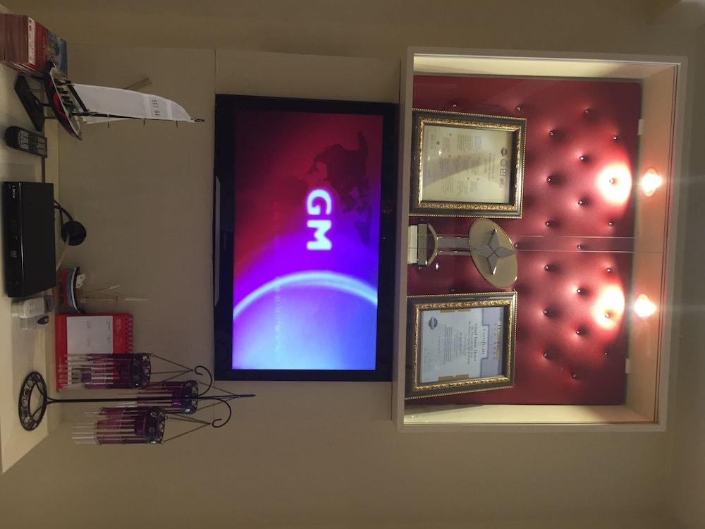 Guzel Izmir Hotel Exterior photo