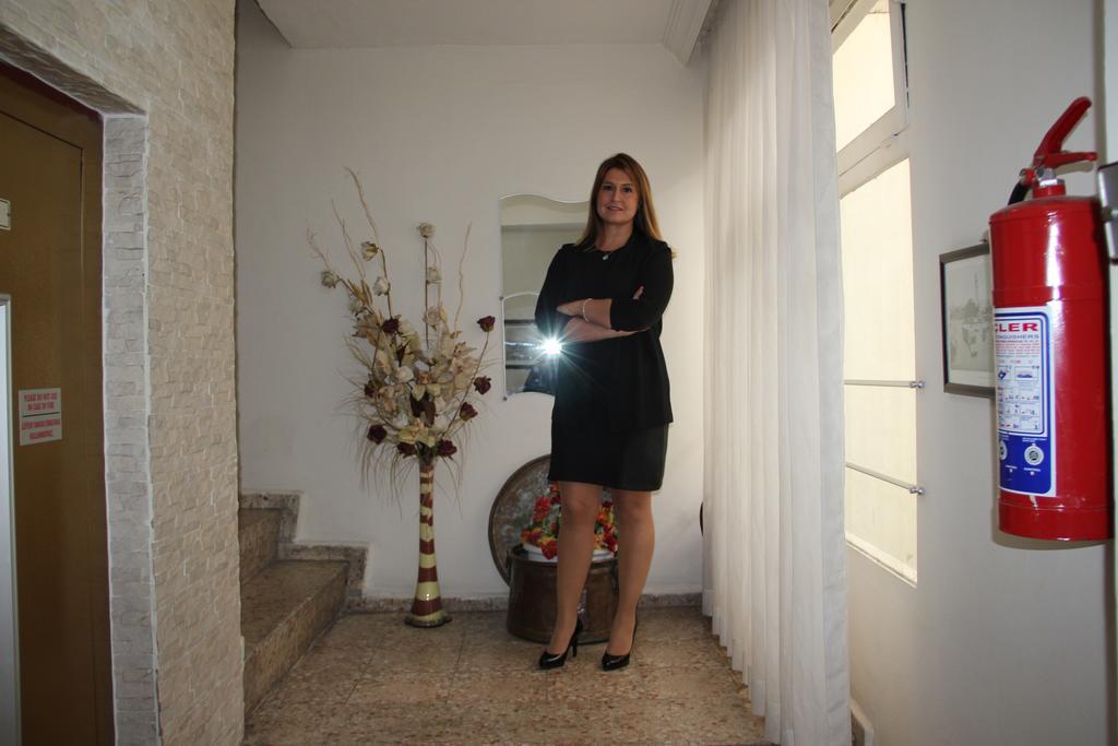 Guzel Izmir Hotel Exterior photo